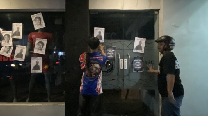 Arema FC Didatangi Suporter Usai Kalah dari Persik Kediri, Aremania Desak Evaluasi Tim