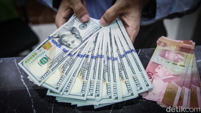 Bank Indonesia Keluarkan Strategi Ganda Hadapi Tekanan Dolar AS terhadap Rupiah
