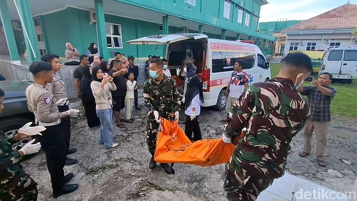 Tim Identifikasi Ungkap Data Lima Korban Tewas Kecelakaan Bus Terbakar di Sumsel