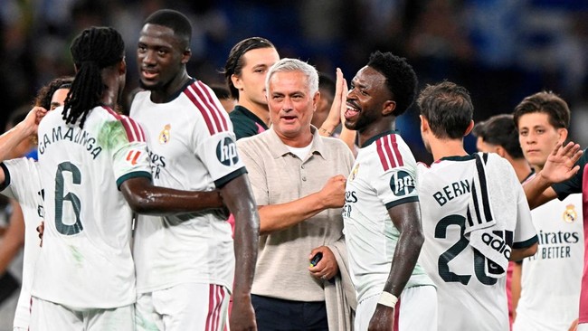 Dari Kiper Kasta Kesembilan Inggris Menuju Takhta, George Kamurasi Dipilih Jadi Raja Tooro