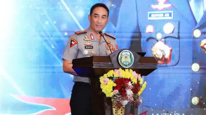 Kapolri Instruksikan Seluruh Kapolda Berantas Kampung Narkoba di Berbagai Daerah